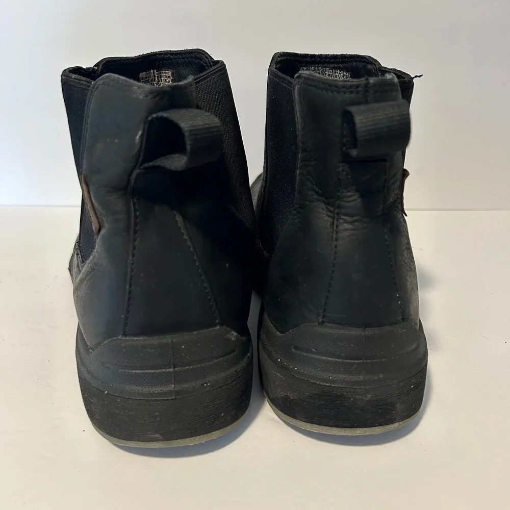 KEEN Eastin Chelsea Boots Mens 13 Black Leather Ankle Slip On Gorpcore Utility